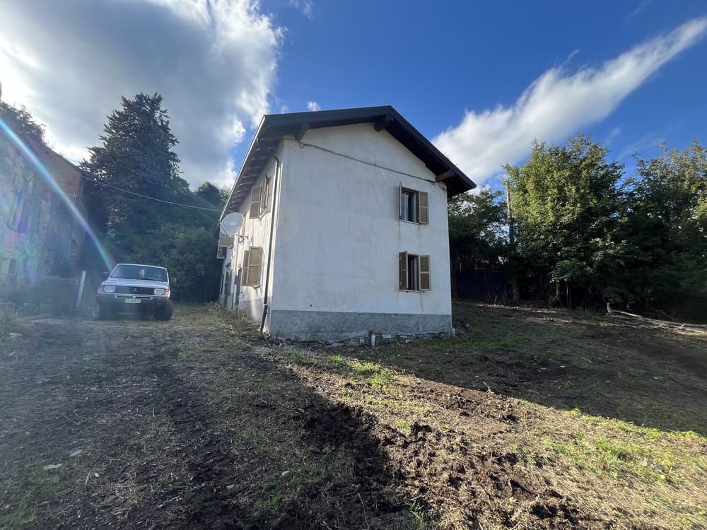 Localit&agrave; Trario, Compiano