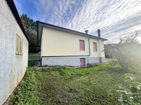 Localit&agrave; Pietracavata, Tosca Varsi