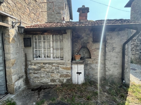 Loc. Magnani 130, Bardi