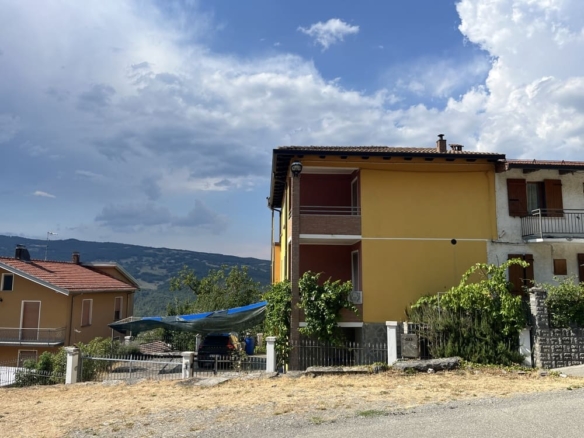 Via Pontremoli 49, Varsi
