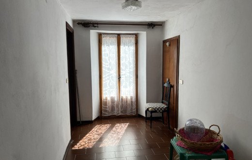 Via G.Marconi 42, Varsi