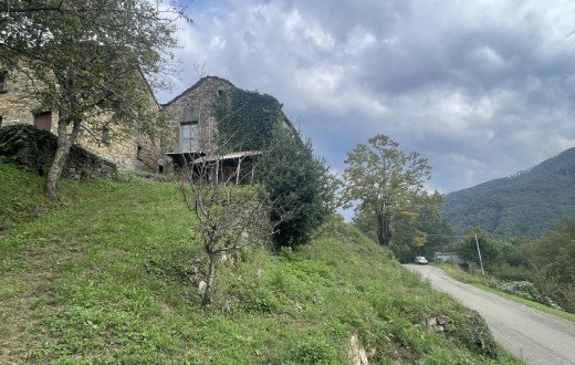 Deposito in Loc. Tiglio